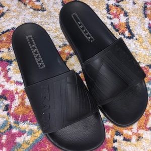 Prada slides
